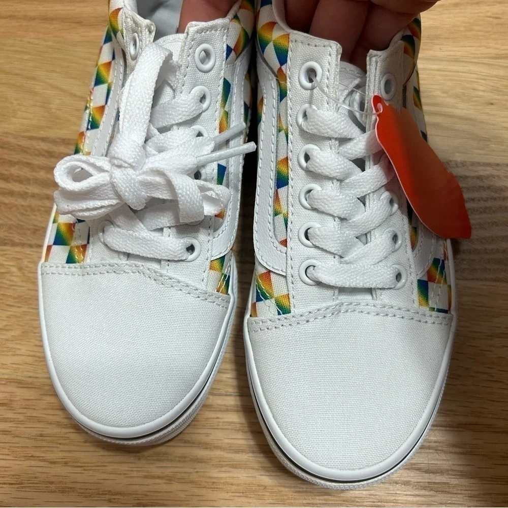 Vans Gradient Rainbow Check Old Skool Sneakers Shoes NEW Sz 1 Youth Kids White